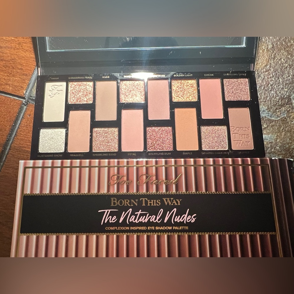Too Faced Born This Way The Natural Nudes Eyeshadow Palette NIB